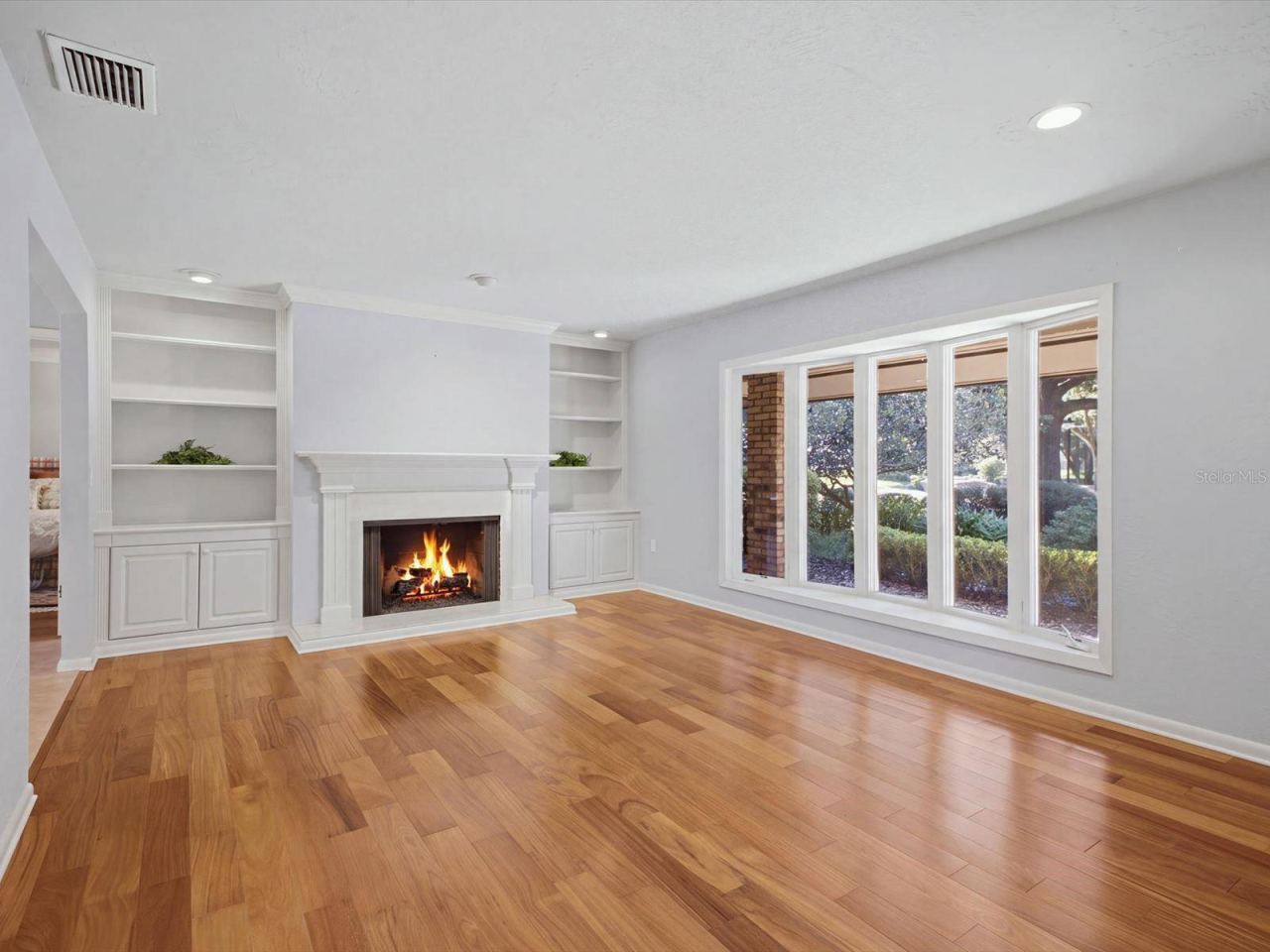 Photo 3 of 1735 Demetree Dr, Winter Park, FL 32789