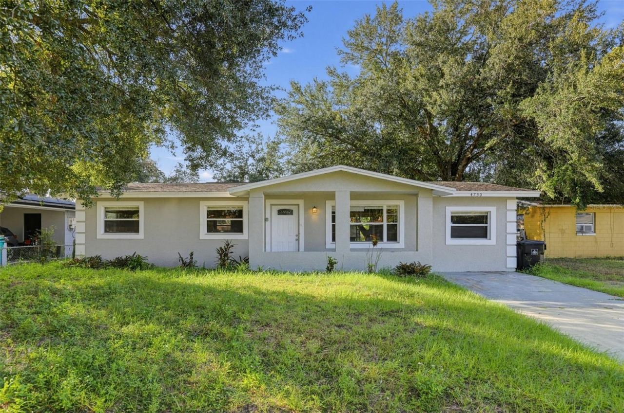 Photo 2 of 4750 Goldsboro Ct, Orlando, FL 32811