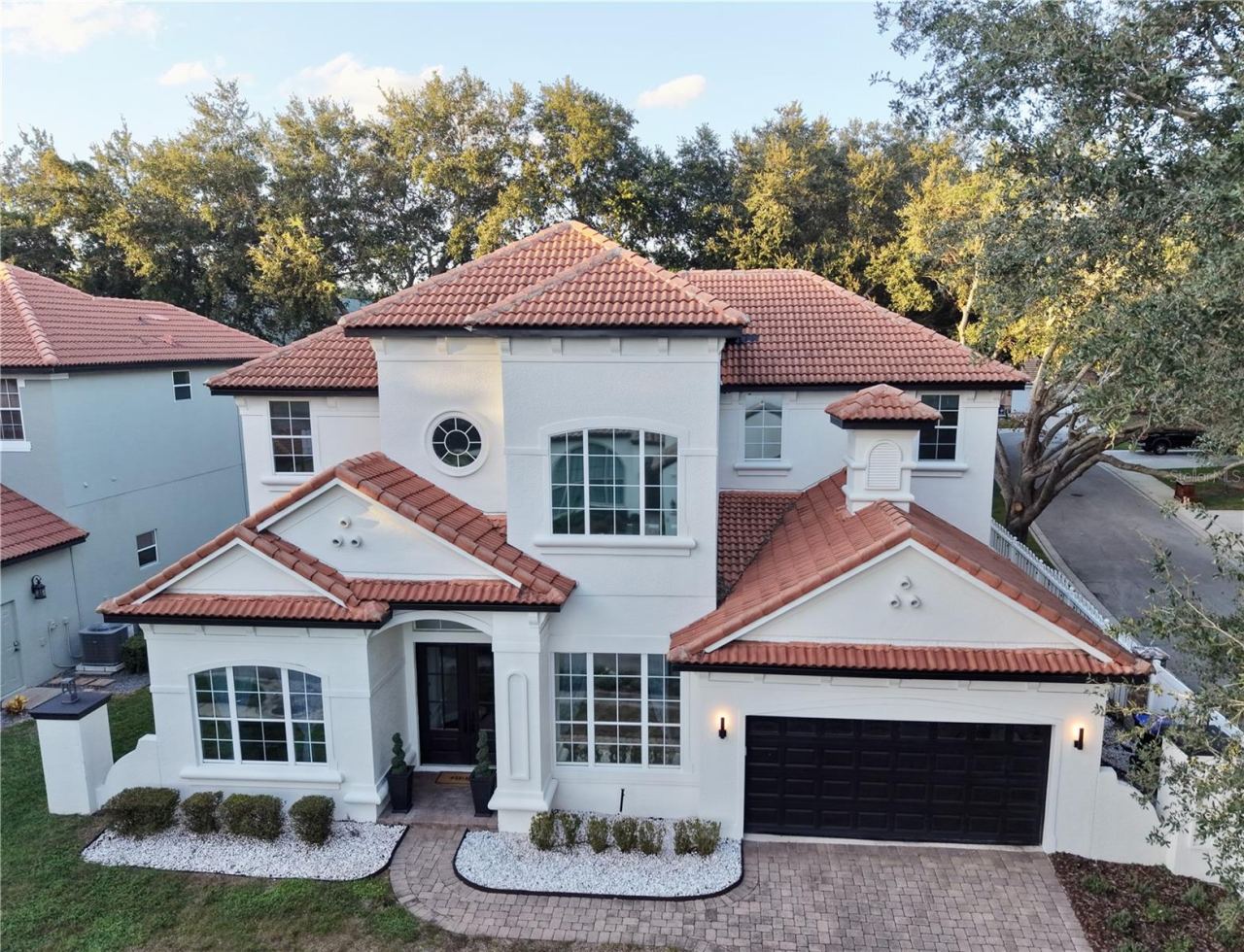 Photo 2 of 7002 Phillips Cove Ct, Orlando, FL 32819