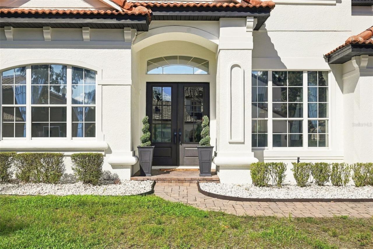 Photo 5 of 7002 Phillips Cove Ct, Orlando, FL 32819
