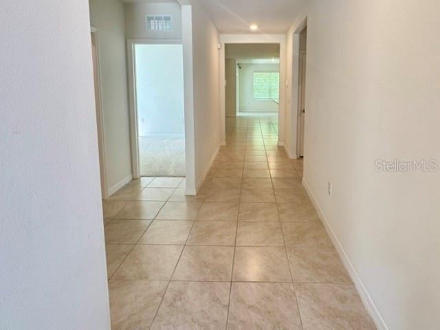 Photo 2 of 505 Lady Irelyn Ct, Deland, FL 32724