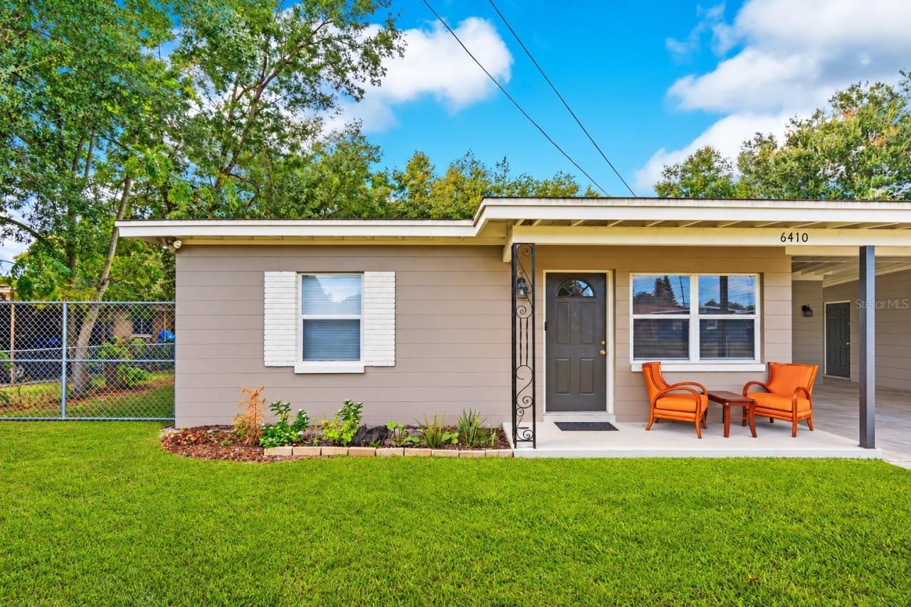 Photo 3 of 6410 Calypso Dr, Orlando, FL 32809