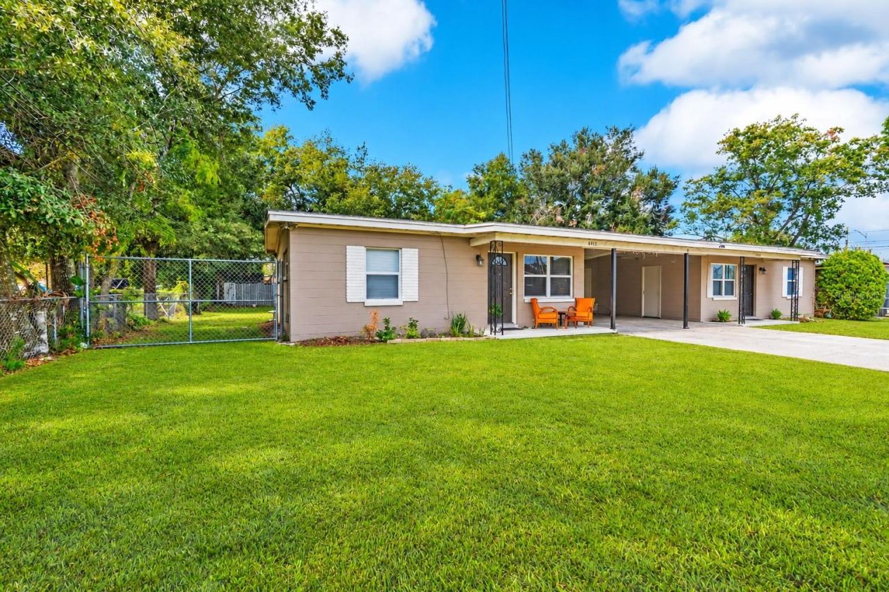 Photo 4 of 6410 Calypso Dr, Orlando, FL 32809