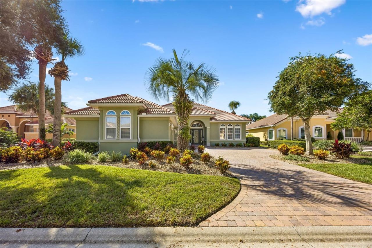 Photo 4 of 28 Oak View Cir E, Palm Coast, FL 32137