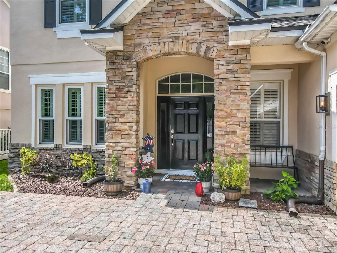 Photo 5 of 123 Ivydale Manor Dr, Deland, FL 32724