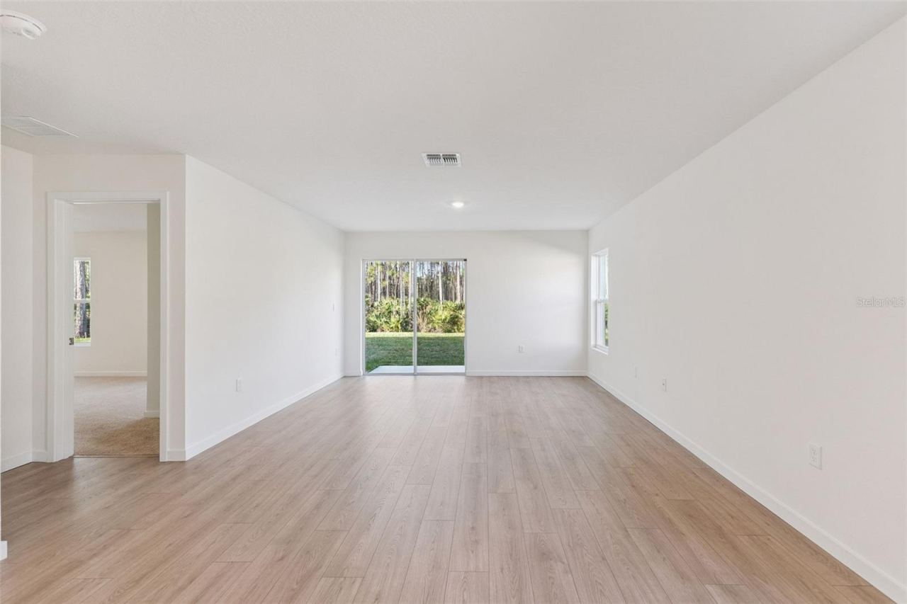 Photo 4 of 20 Amberwood Ln, Ormond Beach, FL 32174