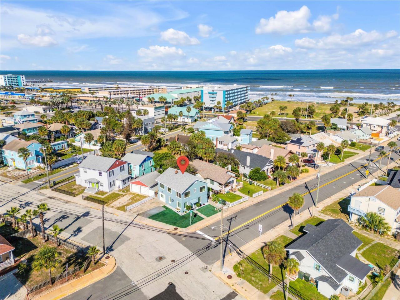Photo 2 of , Daytona Beach, FL 32118