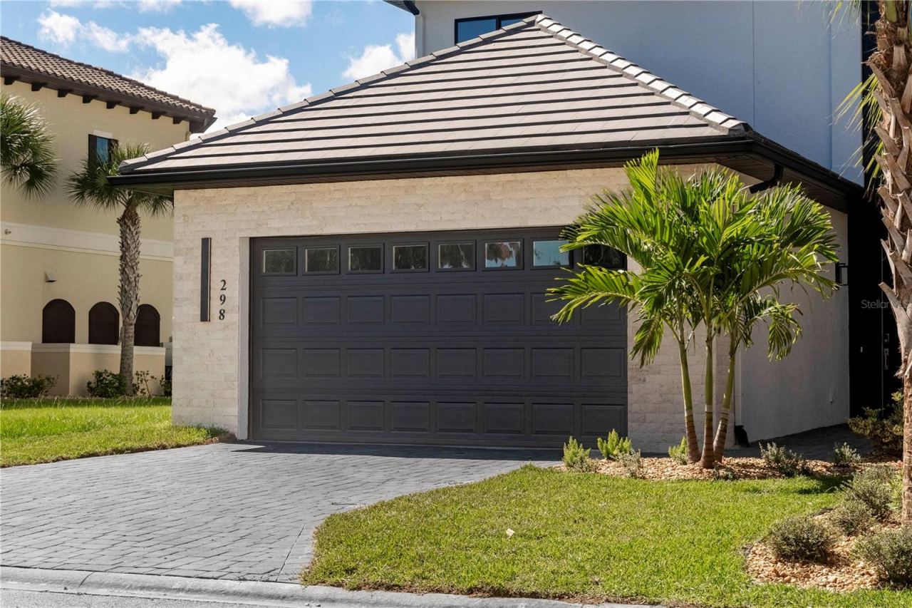 Photo 3 of 298 Yacht Harbor Dr, Palm Coast, FL 32137