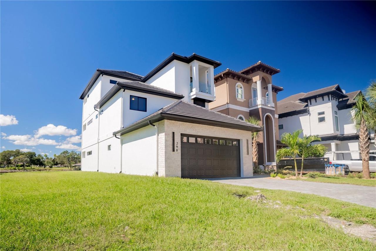 Photo 4 of 298 Yacht Harbor Dr, Palm Coast, FL 32137
