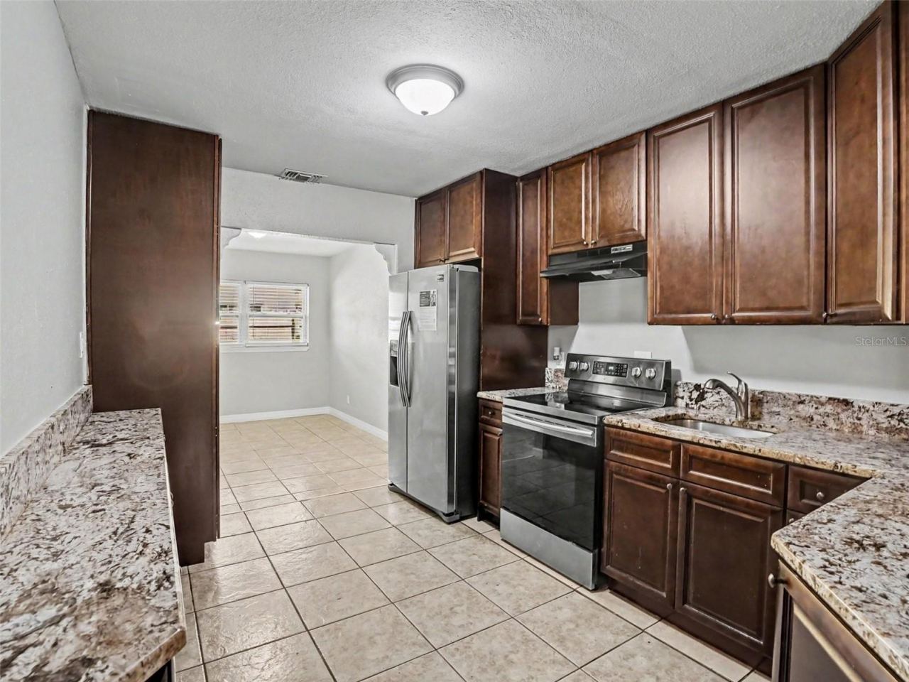 Photo 4 of 4103 S Nashville Ave, Orlando, FL 32839