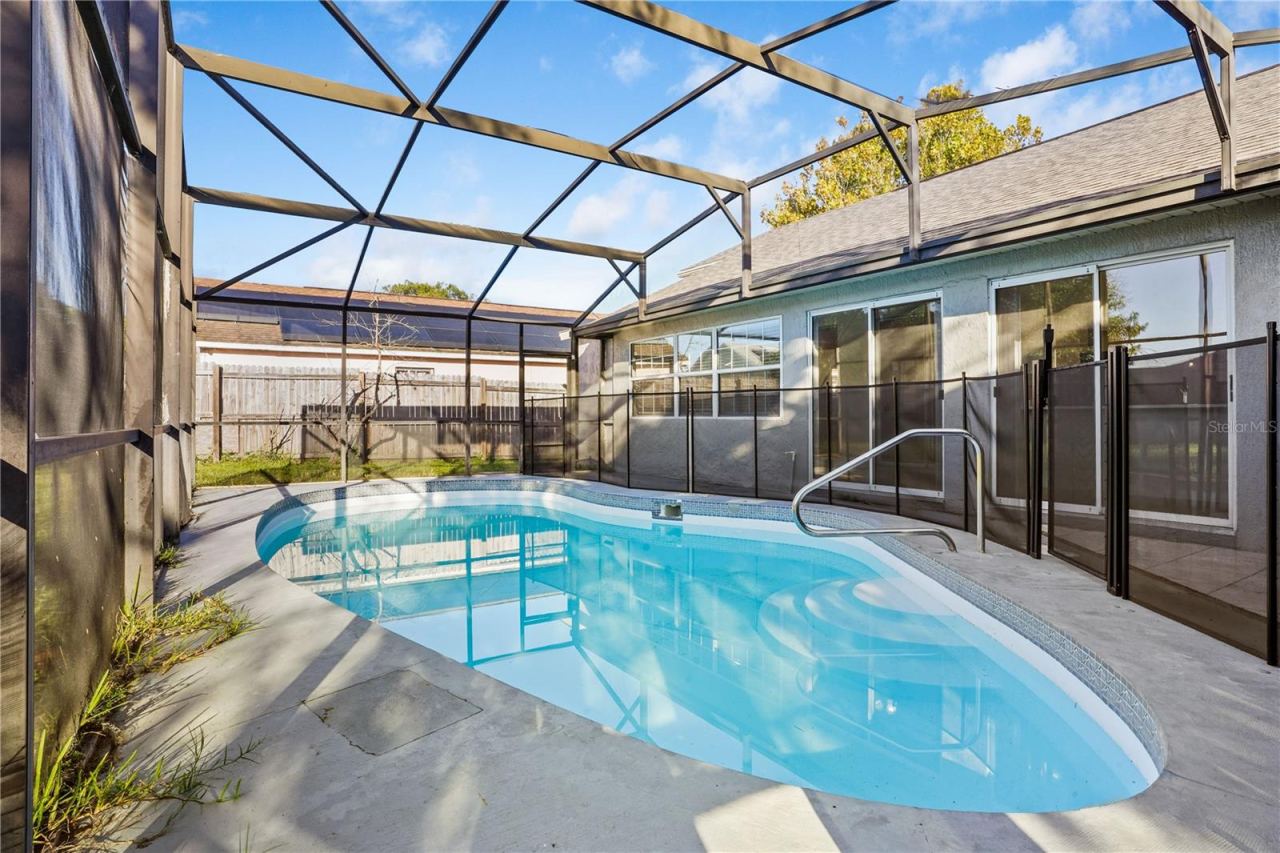 Photo 3 of 14912 Day Lily Ct, Orlando, FL 32824