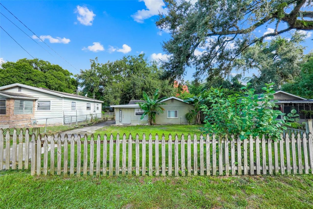 Photo 2 of 2015 Page Ave, Orlando, FL 32806