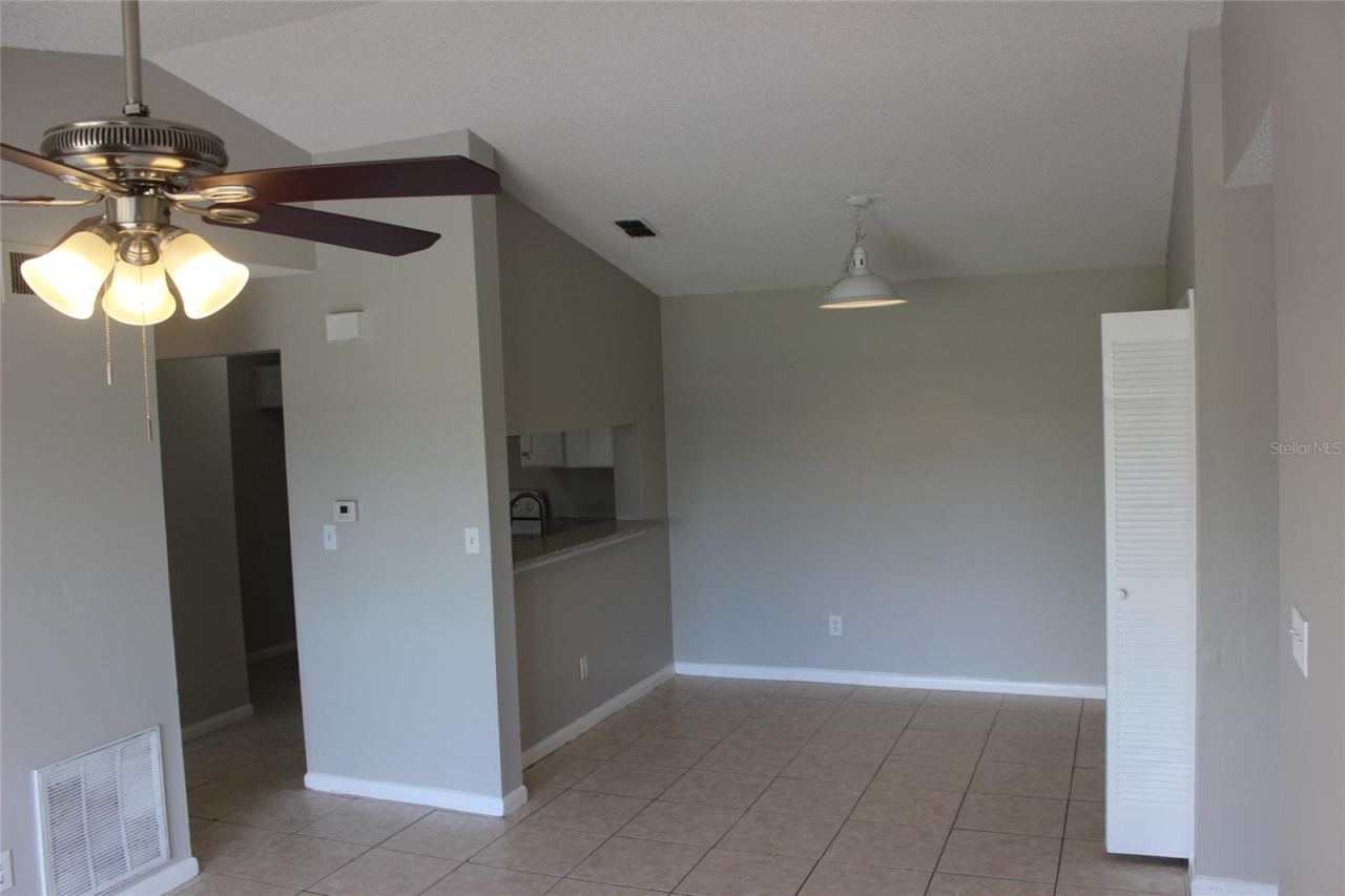 Photo 5 of 5231 Via Hacienda Cir #b218, Orlando, FL 32839