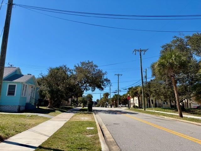Photo 4 of 415 5th Ave, Daytona Beach, FL 32118