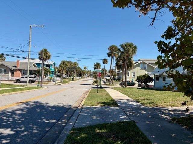 Photo 5 of 415 5th Ave, Daytona Beach, FL 32118