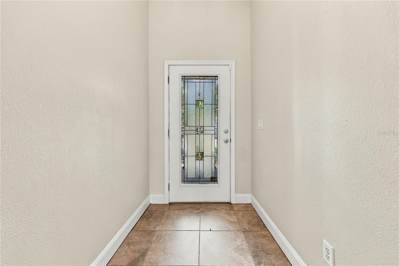 Photo 5 of 466 W New England Dr, Elkton, FL 32033