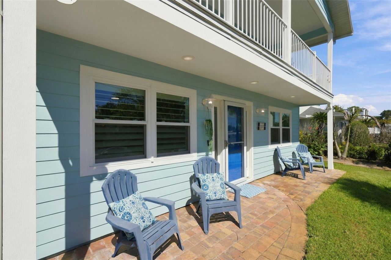 Photo 3 of 110 Surf St, New Smyrna Beach, FL 32169