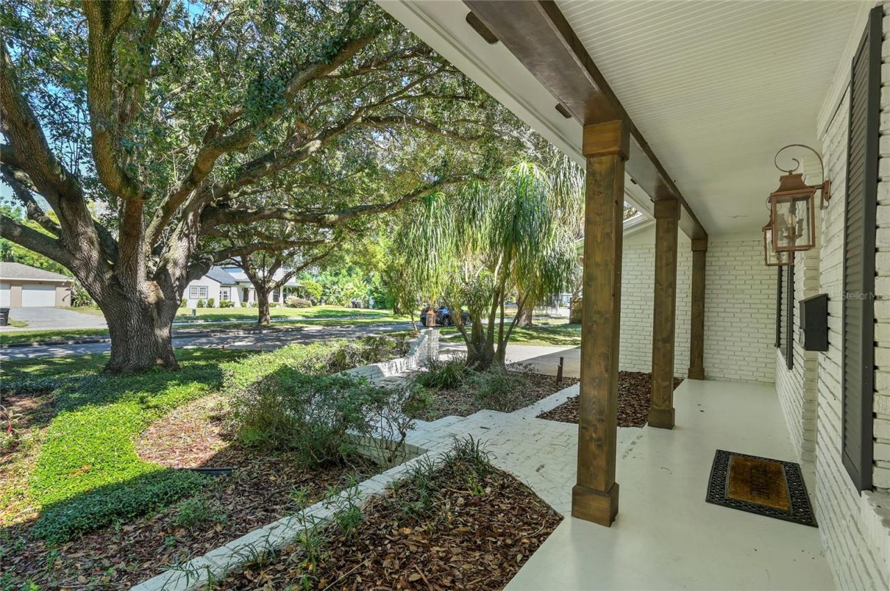 Photo 5 of 2330 Westminster Ct., Winter Park, FL 32789