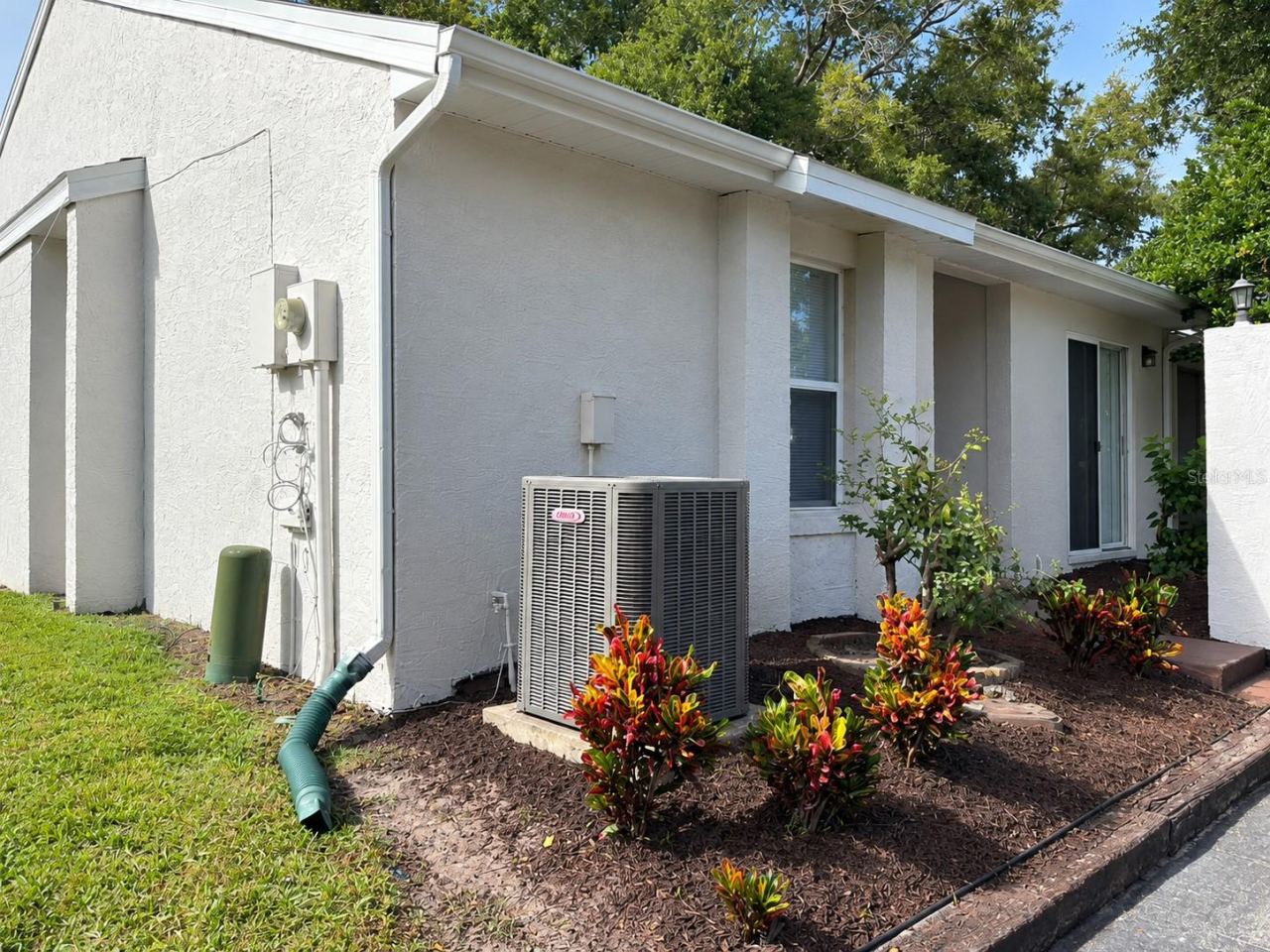 Photo 3 of 949 Pebble Creek Cir, Orlando, FL 32824