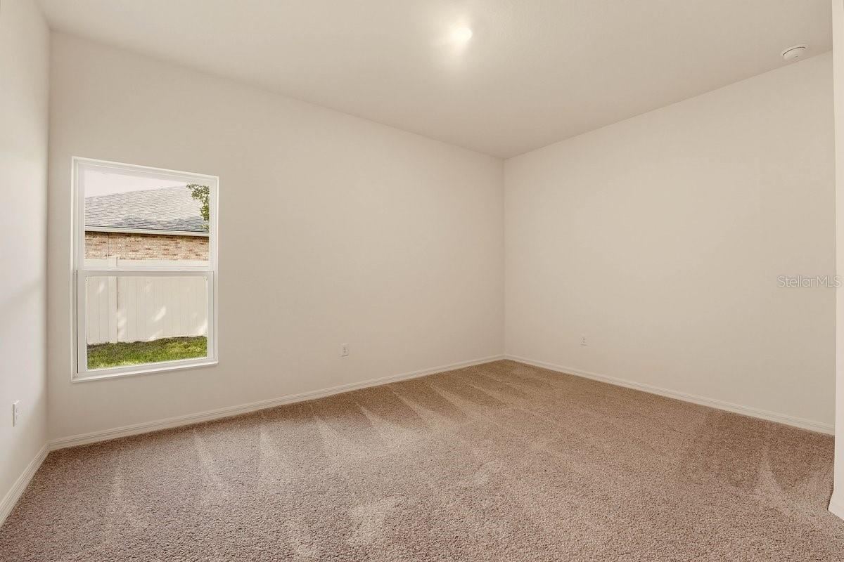 Photo 5 of 712 Alderwood Ave, Deltona, FL 32738