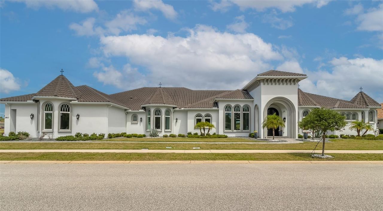 2817 Paradiso Ct, New Smyrna Beach, FL 32168