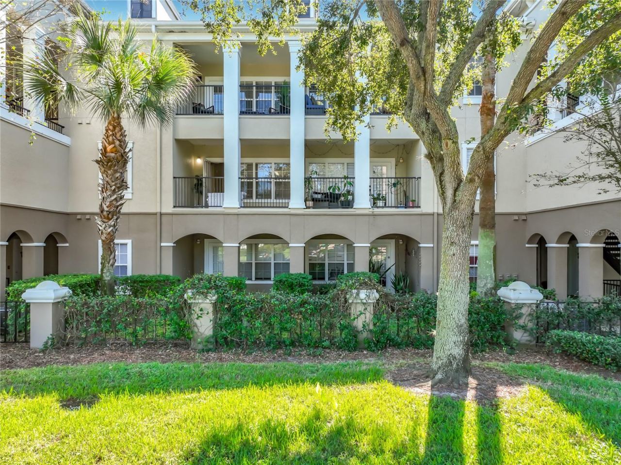 Photo 4 of 3605 Conroy Rd #513, Orlando, FL 32839