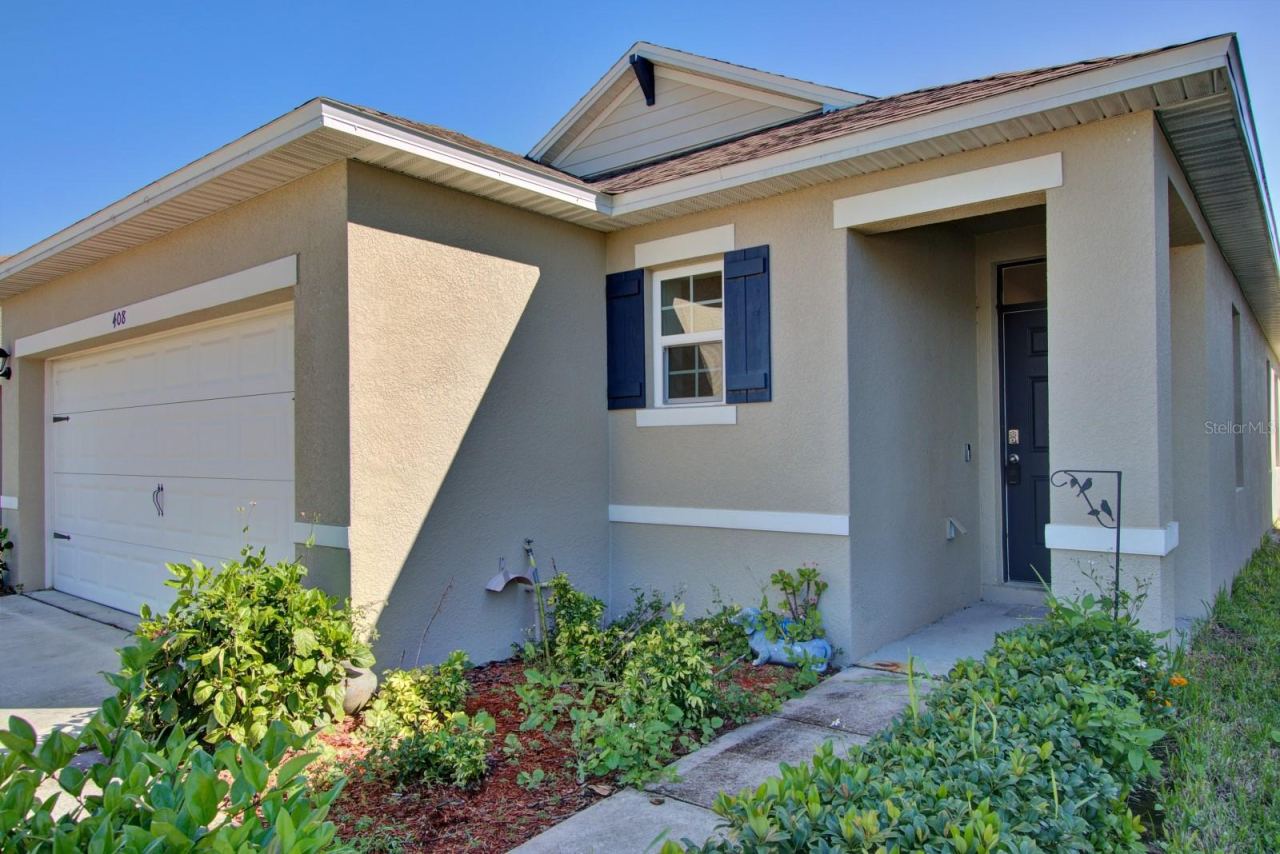 Photo 4 of 408 Lady Bella Pl, Deland, FL 32724