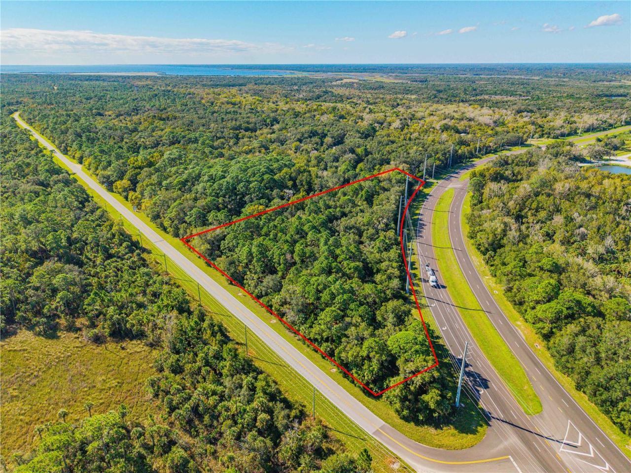Photo 5 of 715 S Us Highway 1, Oak Hill, FL 32759