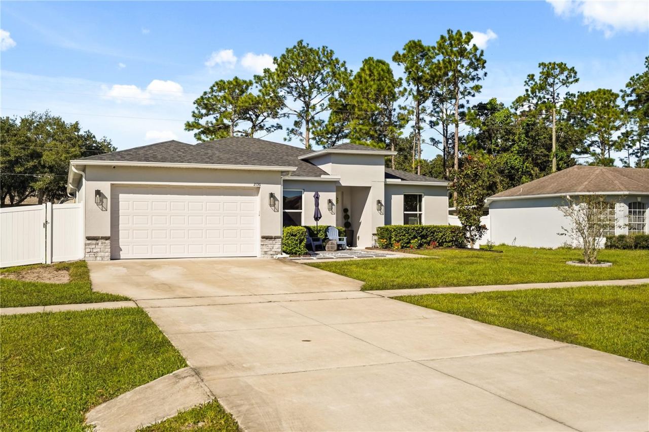 Photo 2 of 2136 Bancroft Blvd, Orlando, FL 32833