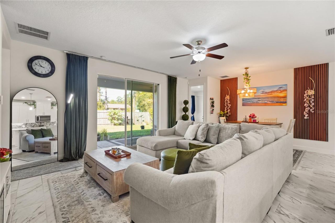 Photo 5 of 2136 Bancroft Blvd, Orlando, FL 32833