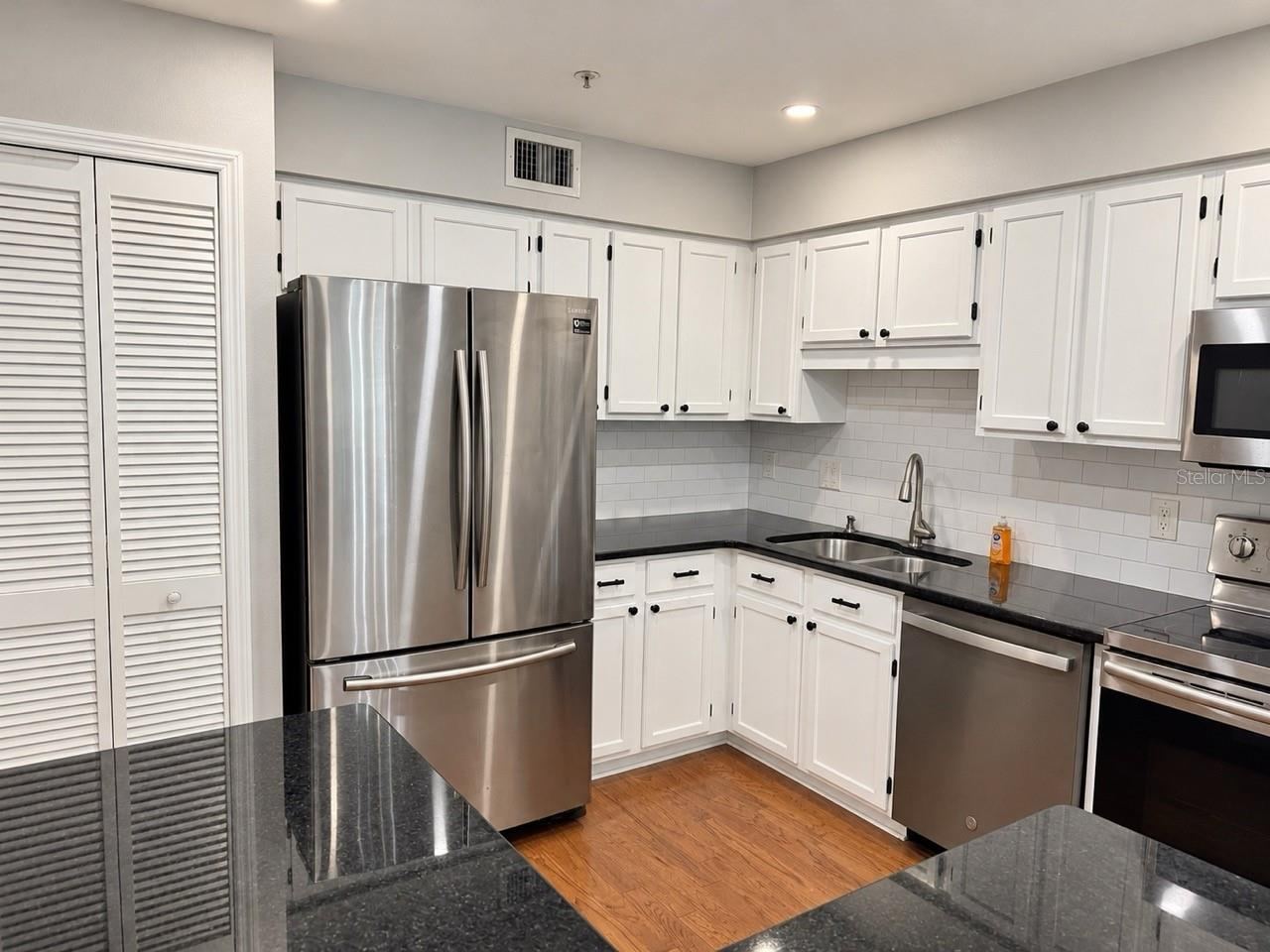 Photo 4 of 5250 Tunbridge Wells Ln #2106, Orlando, FL 32812