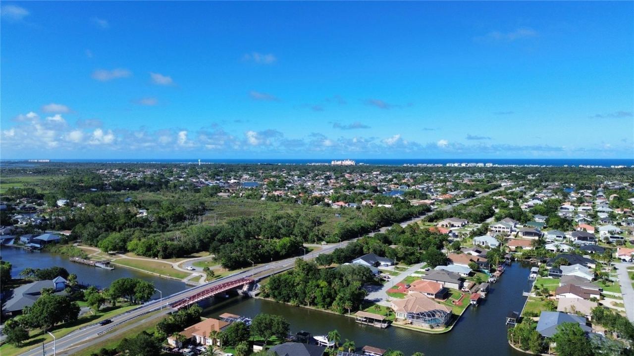 Photo 4 of 252 Coral Reef Ct N, Palm Coast, FL 32137