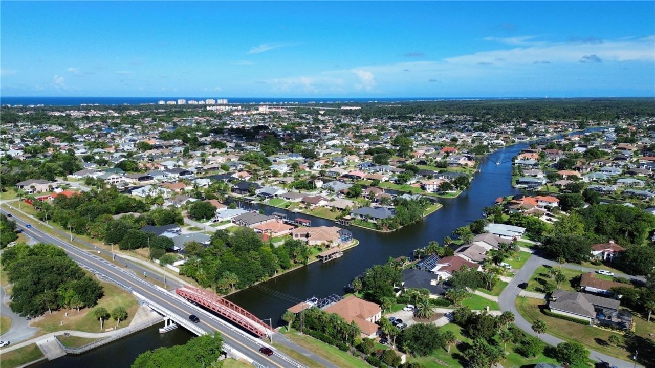 Photo 5 of 252 Coral Reef Ct N, Palm Coast, FL 32137