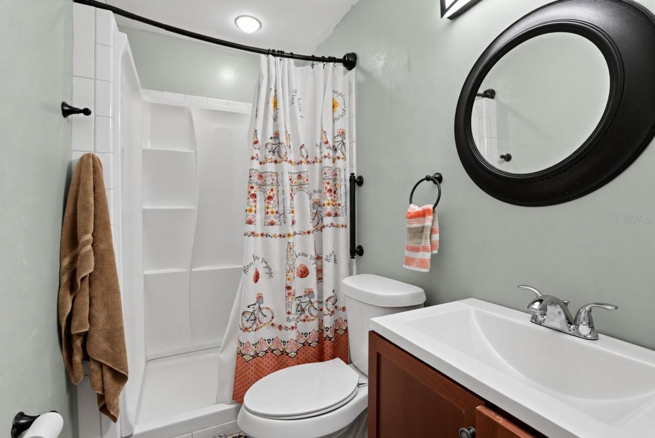 Photo 5 of 603 Carnation Dr, Winter Park, FL 32792