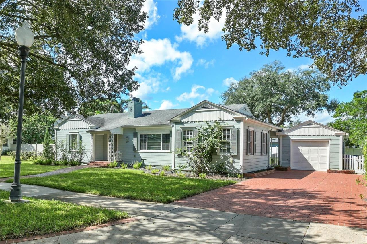 Photo 2 of 1401 Pelham Rd, Winter Park, FL 32789
