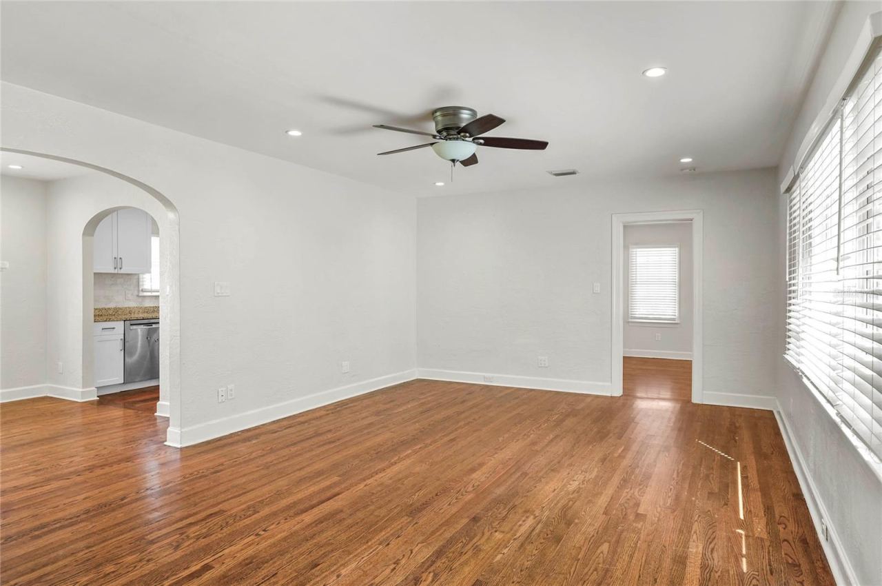 Photo 5 of 1401 Pelham Rd, Winter Park, FL 32789