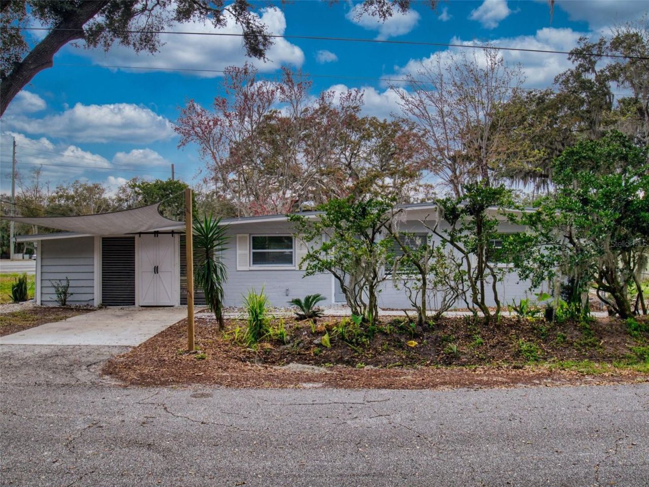 Photo 5 of 104 Fran Dr, New Smyrna Beach, FL 32168