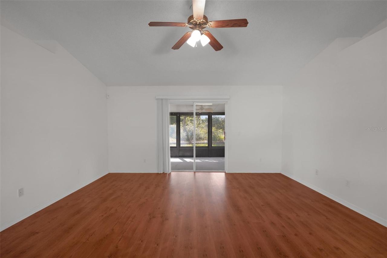 Photo 4 of 1648 Dunlap Dr, Deltona, FL 32725