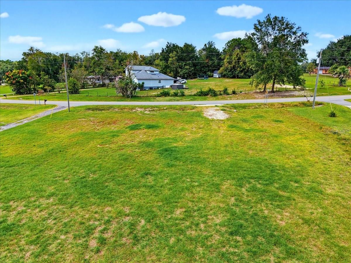 Photo 4 of 133 Ashley Lake Dr, Melrose, FL 32666