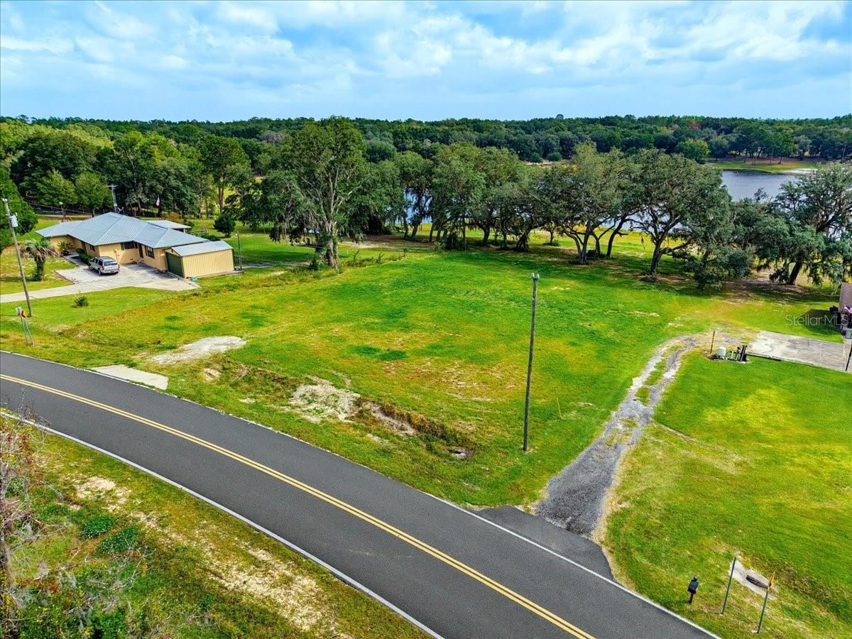 Photo 5 of 133 Ashley Lake Dr, Melrose, FL 32666
