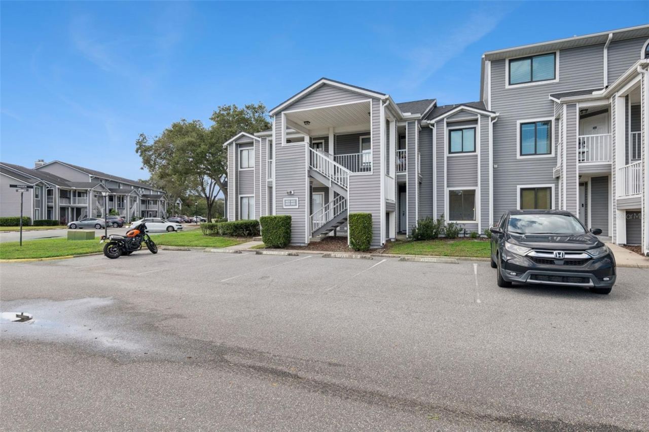 Photo 3 of 2254 Grenwich Ave #2254, Orlando, FL 32817