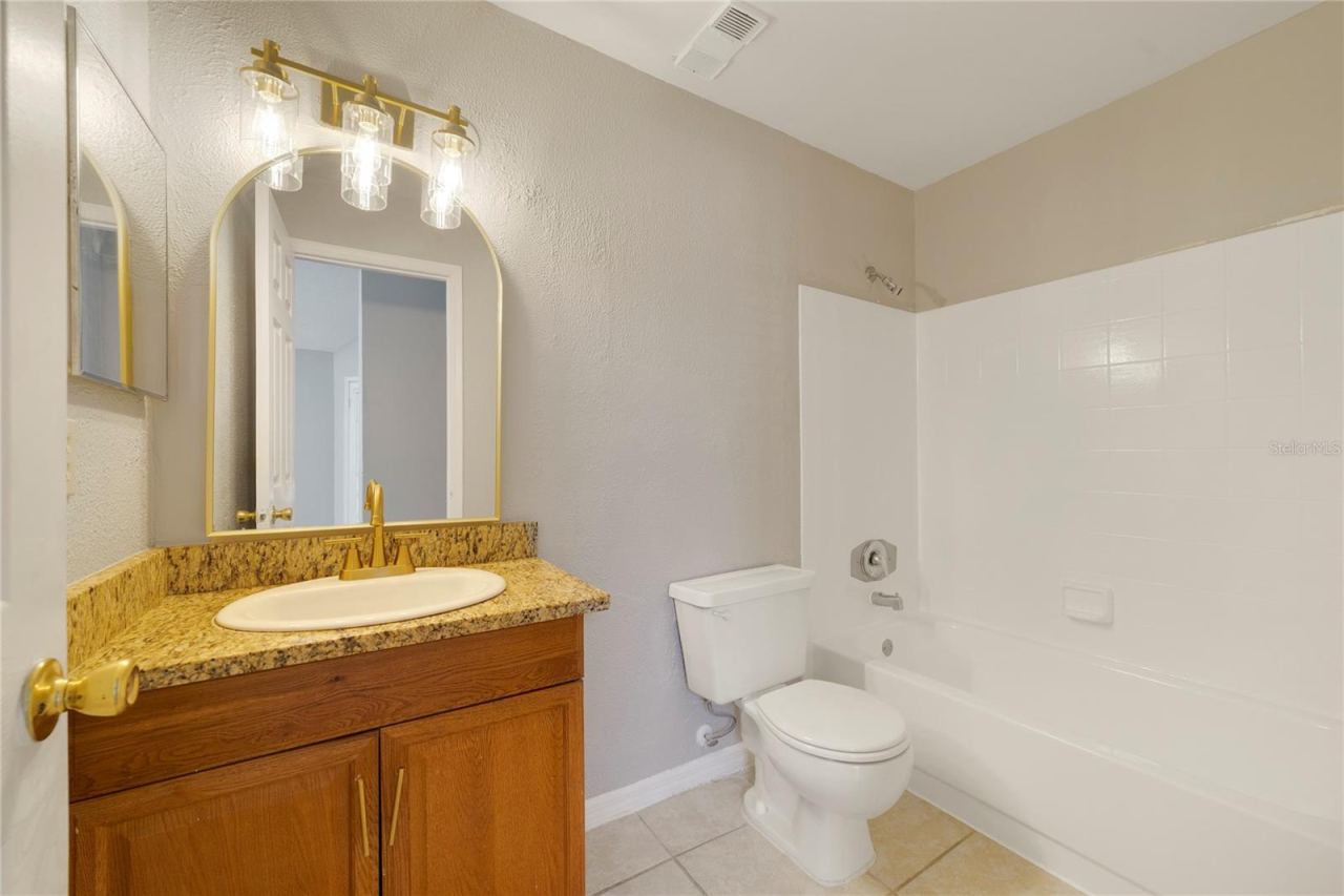 Photo 4 of 6070 Westgate Dr #201, Orlando, FL 32835