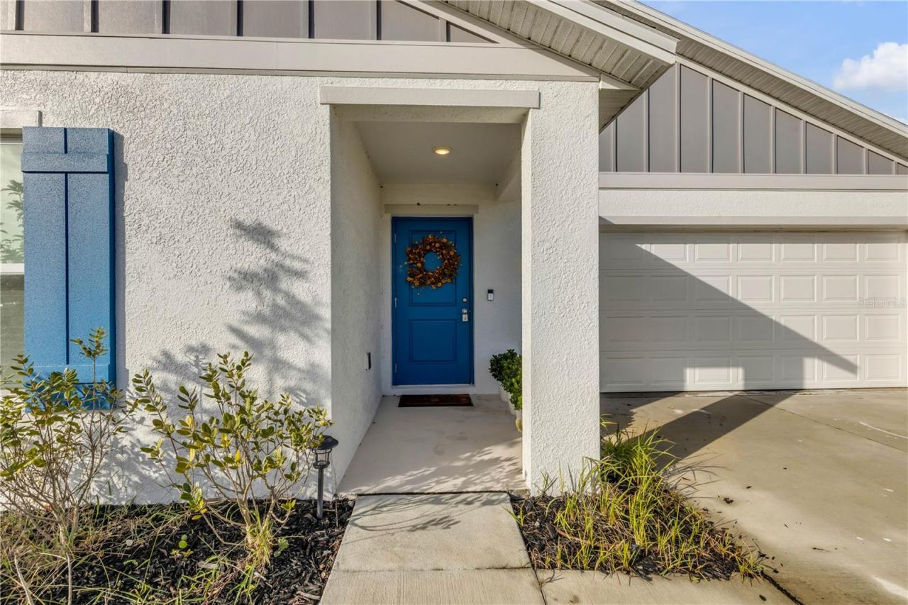 Photo 4 of 1295 Belle Isle Ln, Daytona Beach, FL 32124