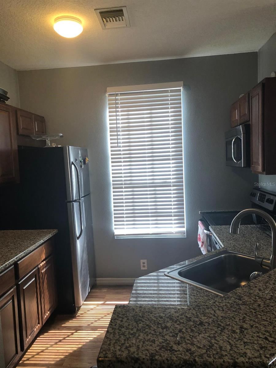 Photo 4 of 6380 Raleigh St #2101, Orlando, FL 32835