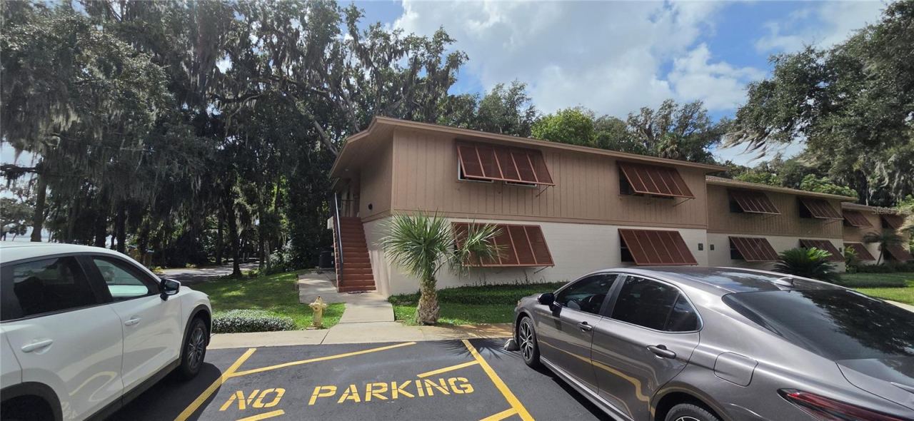 100 Sweetgum Woods Ct #14c, Deltona