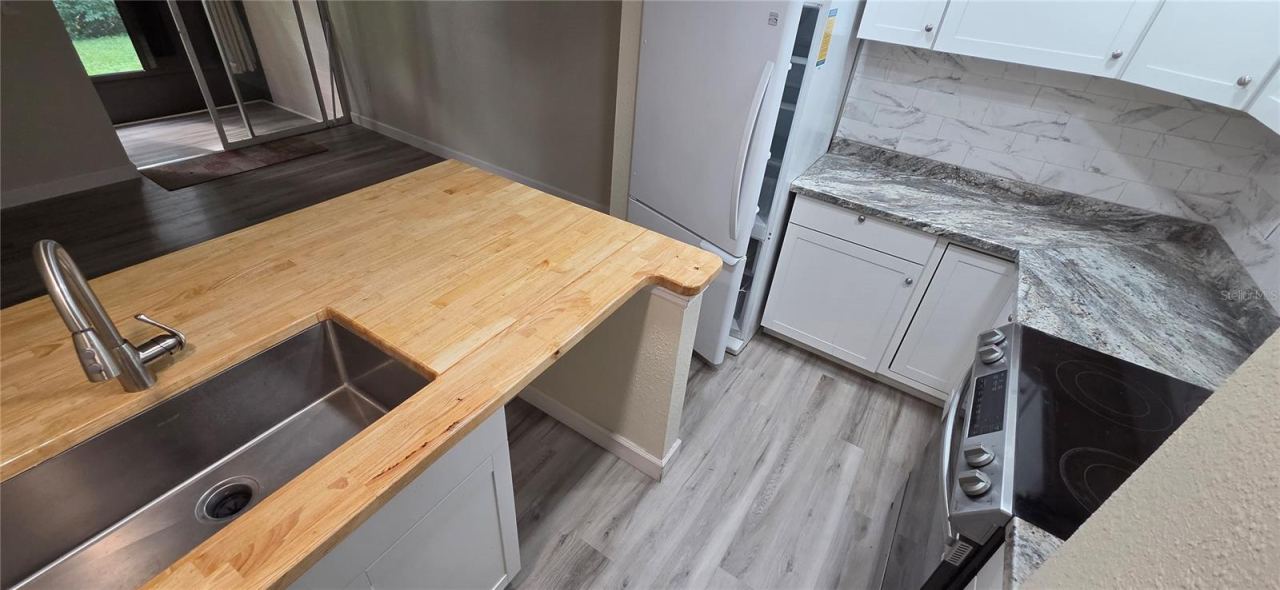 Photo 4 of 100 Sweetgum Woods Ct #14c, Deltona, FL 32725