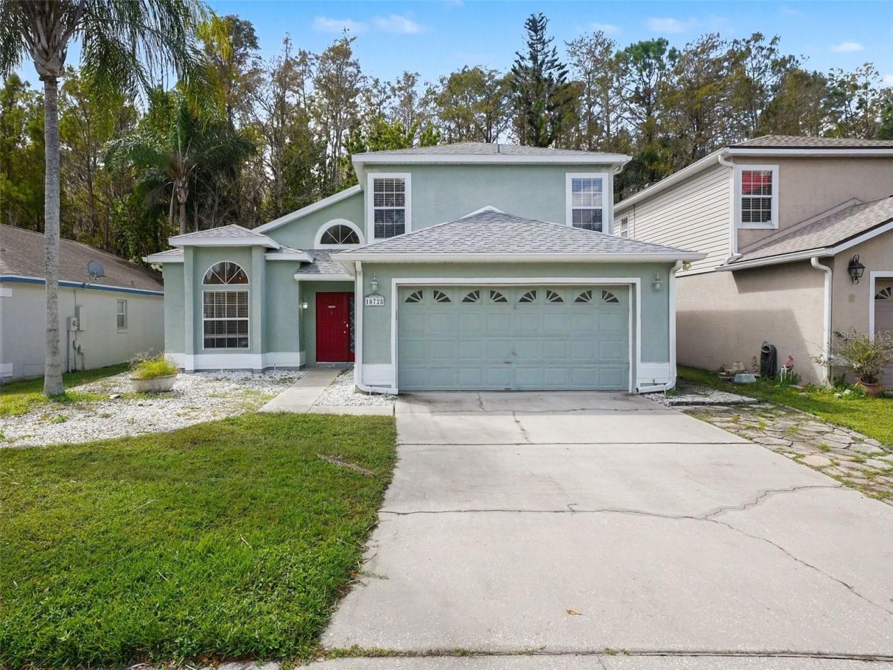Photo 2 of 10728 Spring Brook Ln, Orlando, FL 32825
