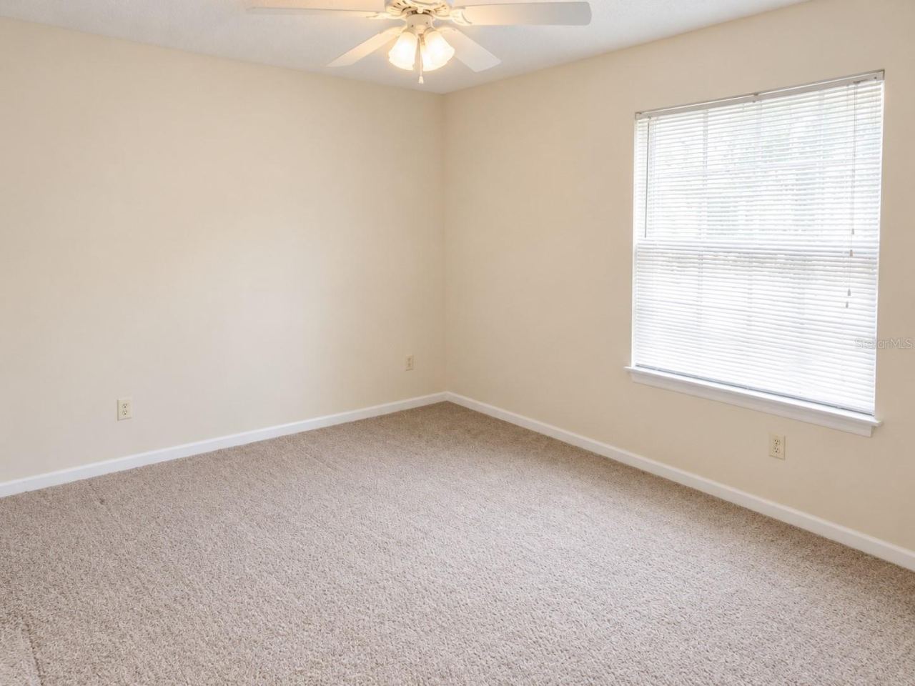 Photo 5 of 1021 S Hiawassee Rd #3927, Orlando, FL 32835
