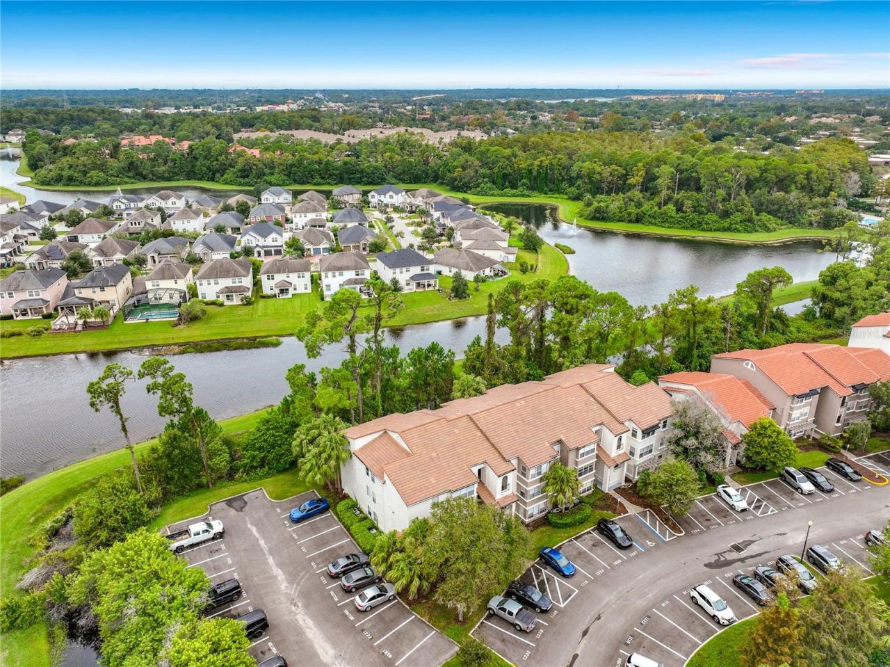 Photo 4 of 5148 Conroy Rd #34, Orlando, FL 32811