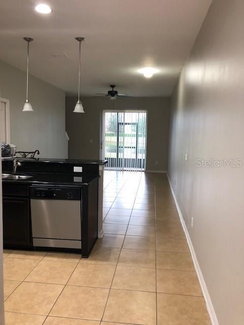 Photo 3 of 9073 Shepton St, Orlando, FL 32825